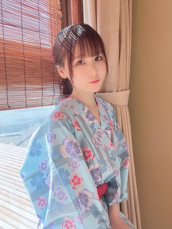    けん研(Kenken) Fantia 2022.8 写真集：知性眼镜娘、和风私房、泳池比基尼湿身诱惑第14张图片
