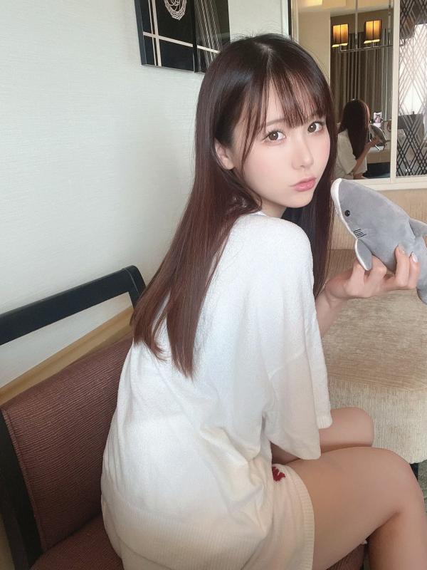    けん研(Kenken) Fantia 2022.8 写真集：知性眼镜娘、和风私房、泳池比基尼湿身诱惑第81张图片