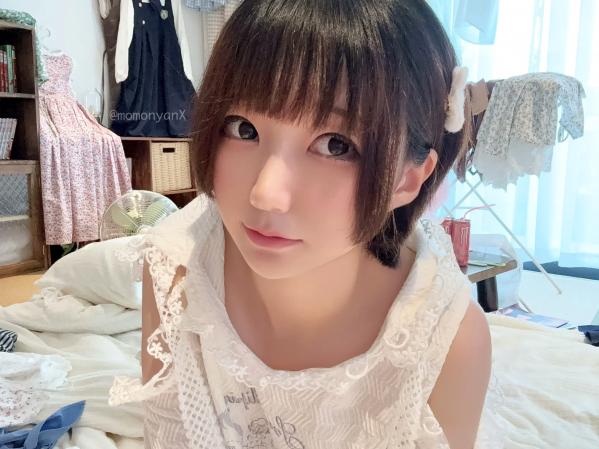    NAGISA魔物喵[fantia]秘密的时间，私房照精选，纯欲短发少女，白色蕾丝内衣配长筒袜的极致诱惑[61P]第23张图片