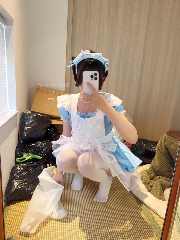    NAGISA魔物喵Cosplay：垃圾屋清理中的软萌女仆，甜美俏皮与诱惑私房写真第3张图片