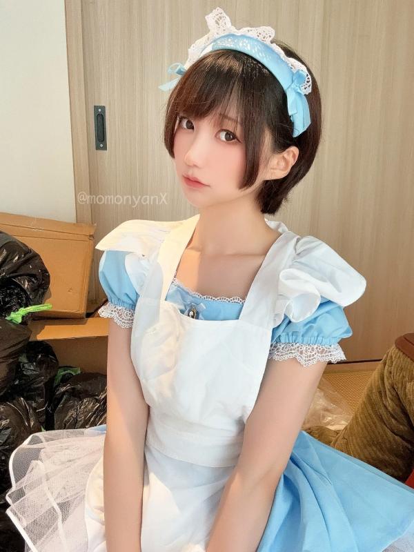    NAGISA魔物喵Cosplay：垃圾屋清理中的软萌女仆，甜美俏皮与诱惑私房写真第26张图片