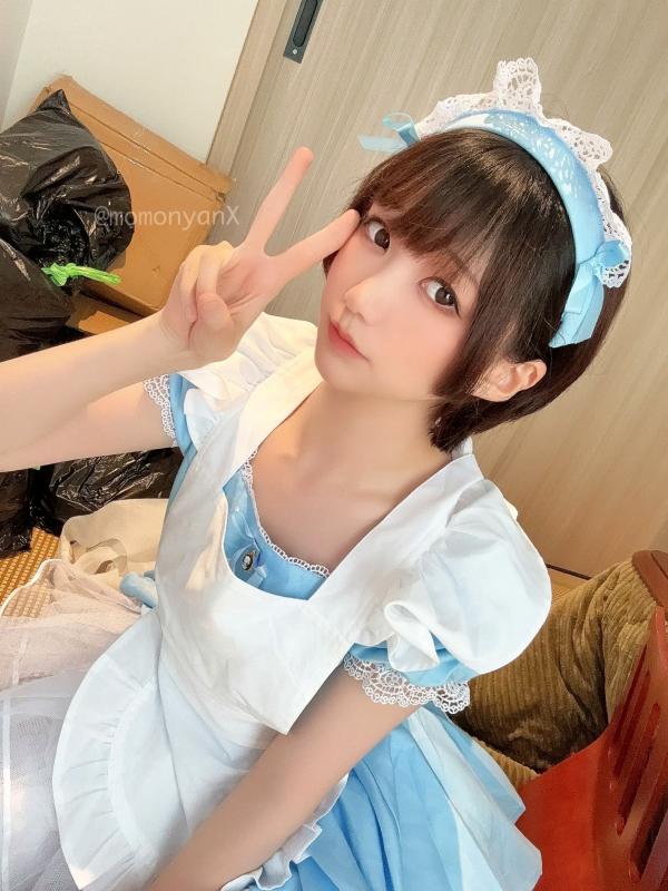   NAGISA魔物喵Cosplay：垃圾屋清理中的软萌女仆，甜美俏皮与诱惑私房写真第31张图片