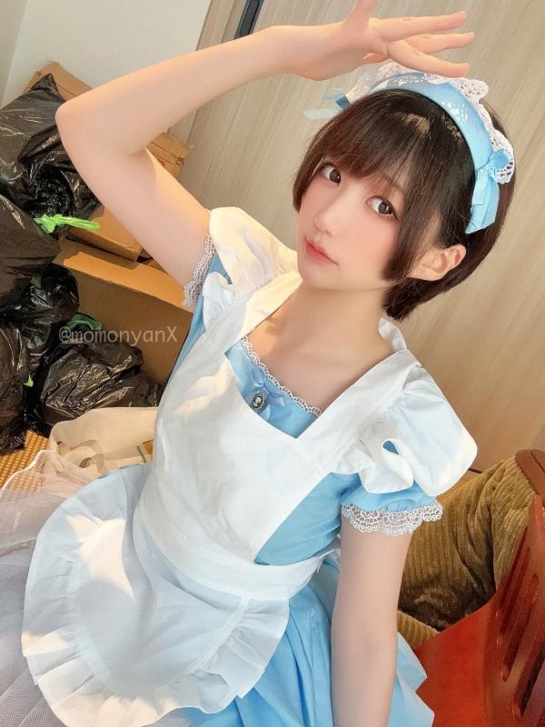    NAGISA魔物喵Cosplay：垃圾屋清理中的软萌女仆，甜美俏皮与诱惑私房写真第32张图片