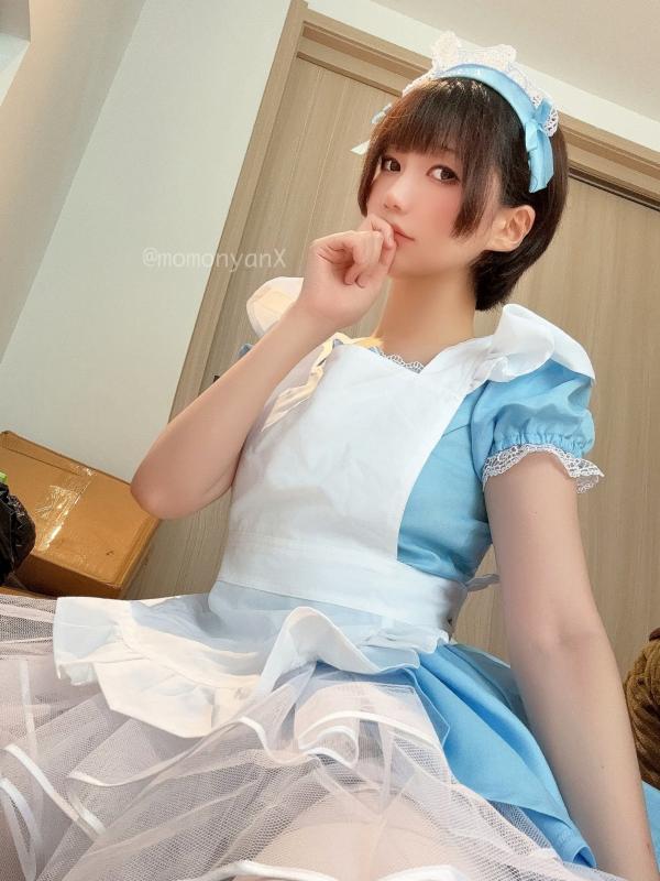    NAGISA魔物喵Cosplay：垃圾屋清理中的软萌女仆，甜美俏皮与诱惑私房写真第40张图片