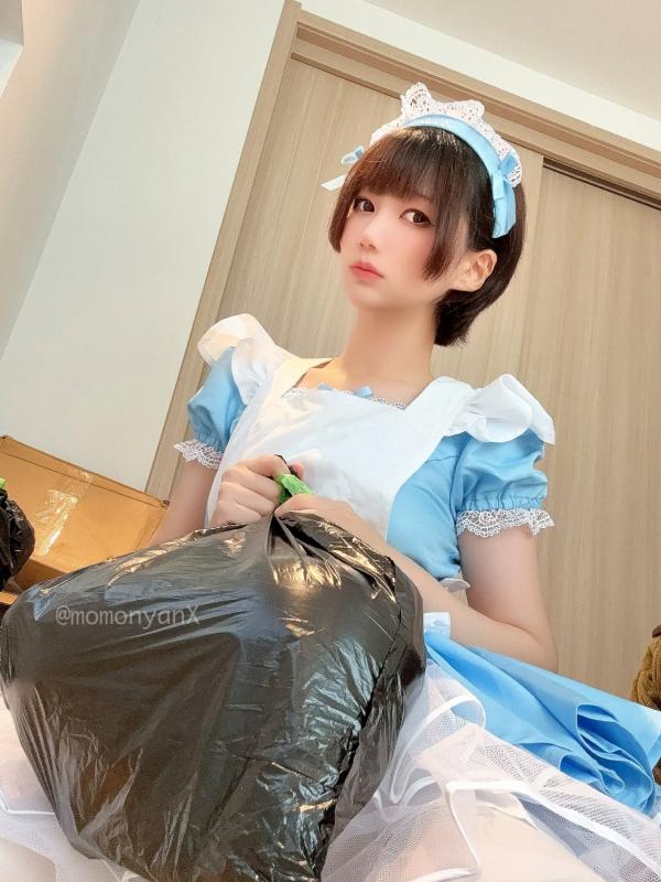   NAGISA魔物喵Cosplay：垃圾屋清理中的软萌女仆，甜美俏皮与诱惑私房写真第44张图片