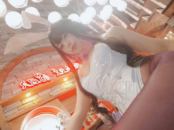    白烨-045-恶魔姐姐：酒吧兔女郎Cosplay、诱惑黑丝高叉连体衣、性感御姐写真第7张图片