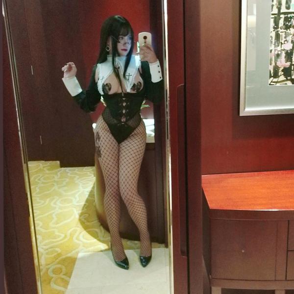    夏鸽鸽不想起床-011-修女角色扮演，制服诱惑与性感黑丝的禁忌视觉盛宴第13张图片