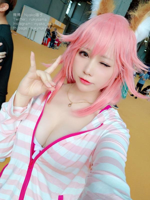    Nyako喵子百变风情写真，涵盖清新户外街拍、私房自拍与精美角色扮演，展现可爱又性感的迷人魅力第110张图片