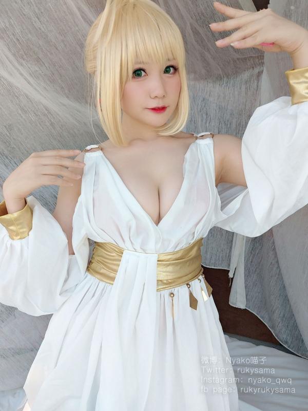    Nyako喵子百变风情写真，涵盖清新户外街拍、私房自拍与精美角色扮演，展现可爱又性感的迷人魅力第191张图片
