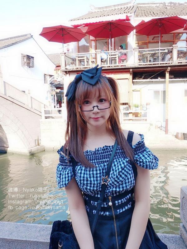    Nyako喵子百变风情写真，涵盖清新户外街拍、私房自拍与精美角色扮演，展现可爱又性感的迷人魅力第204张图片