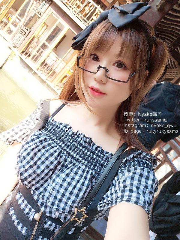    Nyako喵子百变风情写真，涵盖清新户外街拍、私房自拍与精美角色扮演，展现可爱又性感的迷人魅力第205张图片