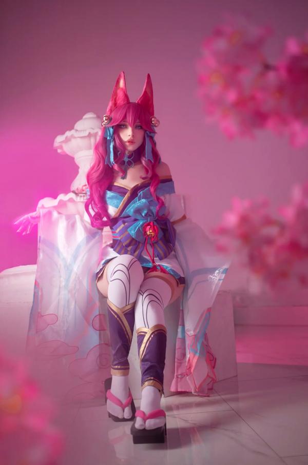    Ulichan - 阿狸灵花祭COSPLAY，梦幻二次元风格，极致诱惑大尺度私房照，展现绝美身材与性感魅力 [53P]第1张图片