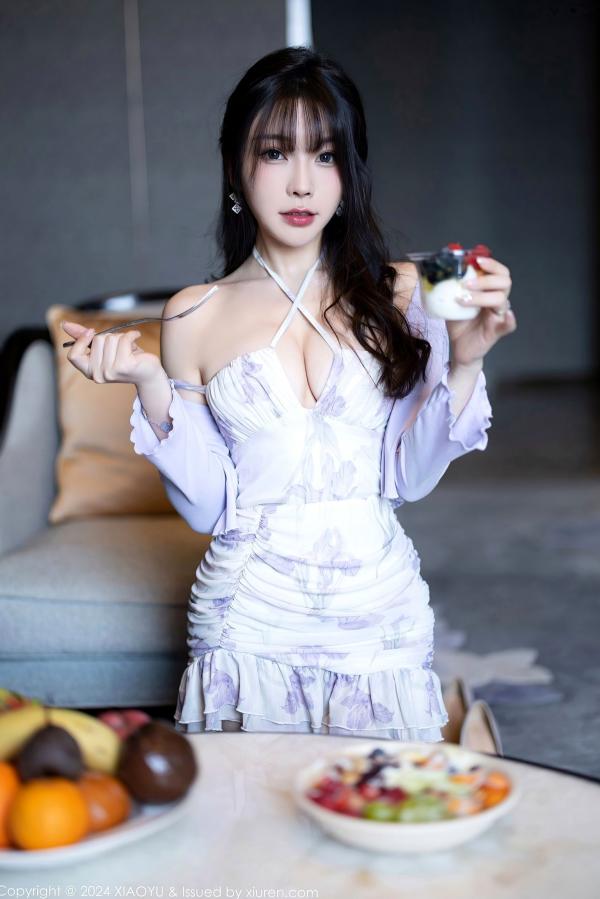 徐莉芝Booty 陈芝  XiaoYu语画界1224：徐莉芝哈尔滨旅拍，极致诱惑白色蕾丝内衣私房照，曼妙身姿尽显性感迷人第14张图片