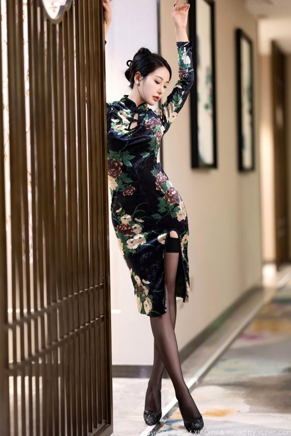    XiaoYu语画界-苏苏阿-古典印花旗袍与黑丝蕾丝内衣极致诱惑写真-私房照御姐气质女神第8张图片