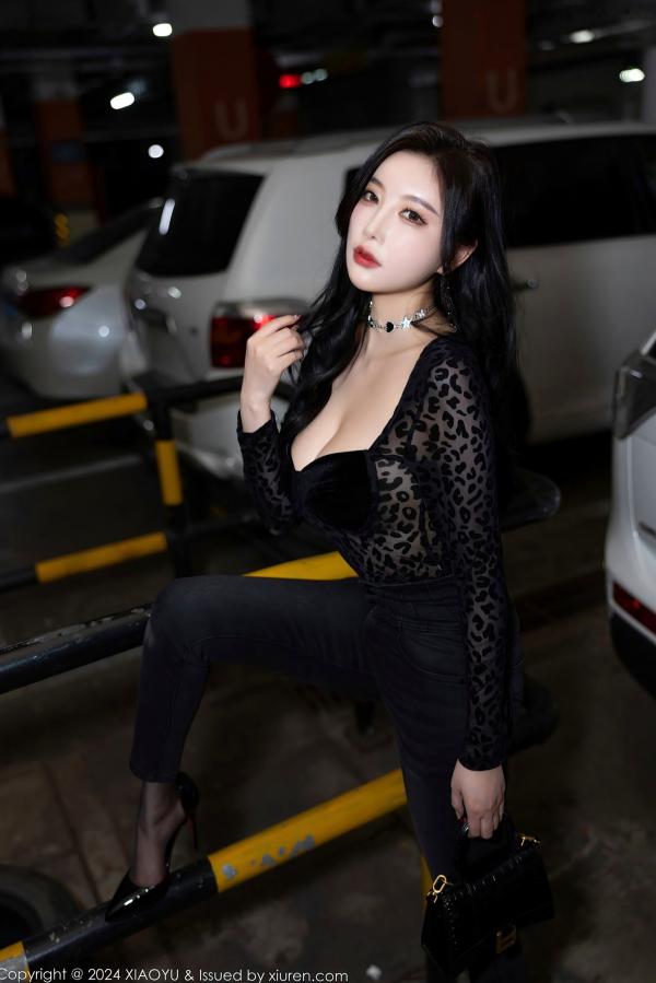 杨晨晨 sugar小甜心CC  XiaoYu语画界-杨晨晨Yome-黑色豹纹透视连体衣-室内家居与车库野性私房大尺度写真-2024.03.08第21张图片