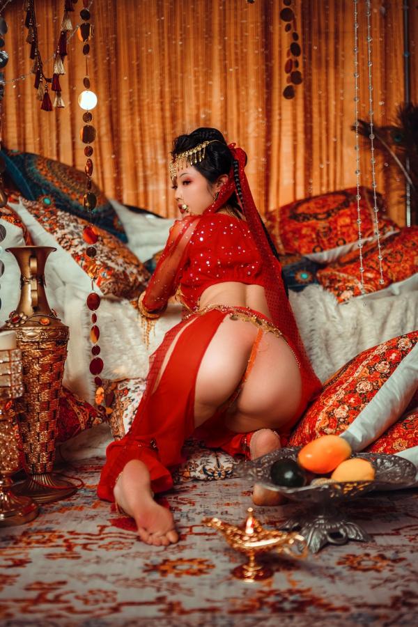    钛合金TiTi-塞上红鸾：华丽异域风情舞娘角色扮演，极致性感大尺度视觉盛宴第14张图片