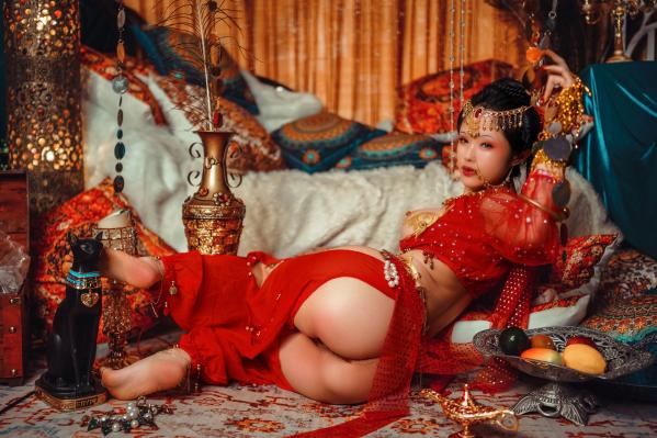    钛合金TiTi-塞上红鸾：华丽异域风情舞娘角色扮演，极致性感大尺度视觉盛宴第26张图片