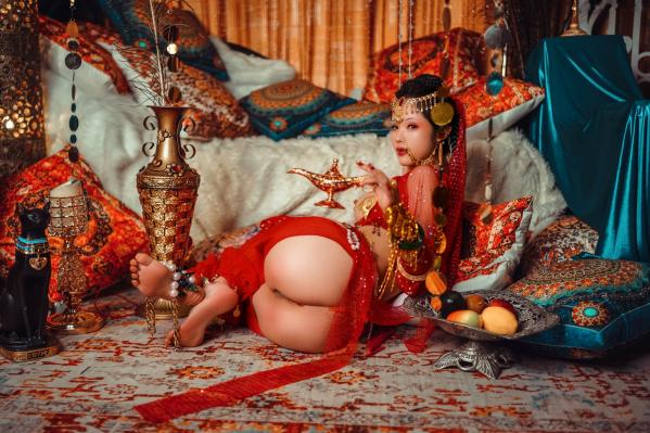    钛合金TiTi-塞上红鸾：华丽异域风情舞娘角色扮演，极致性感大尺度视觉盛宴第27张图片