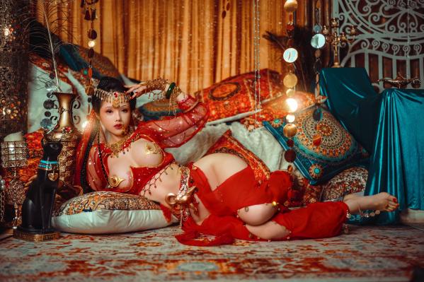    钛合金TiTi-塞上红鸾：华丽异域风情舞娘角色扮演，极致性感大尺度视觉盛宴第28张图片