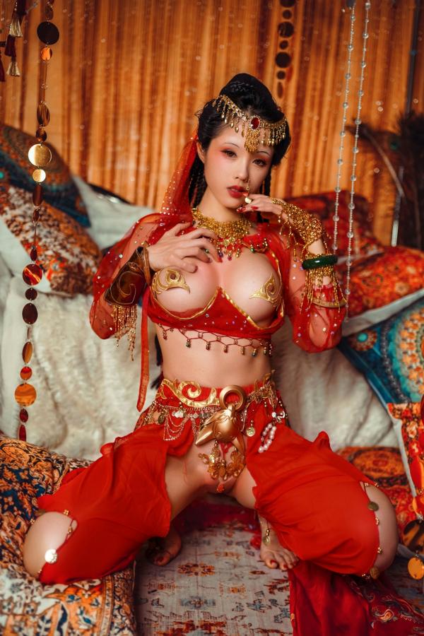    钛合金TiTi-塞上红鸾：华丽异域风情舞娘角色扮演，极致性感大尺度视觉盛宴第43张图片