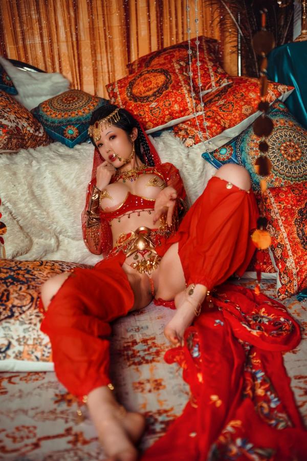    钛合金TiTi-塞上红鸾：华丽异域风情舞娘角色扮演，极致性感大尺度视觉盛宴第50张图片