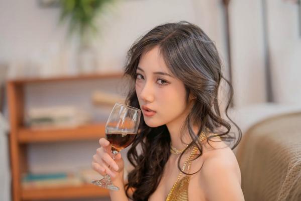    金色流光 o1ne万 [49P]第30张图片