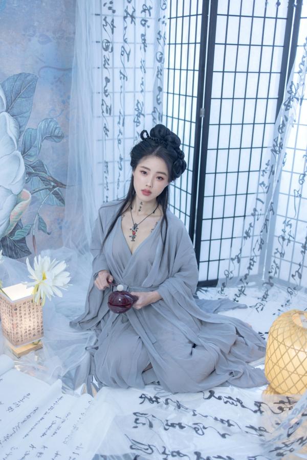    钛合金TiTi-鬼神禄：唯美古风书法纹身人体艺术，屏风水墨意境写真第4张图片