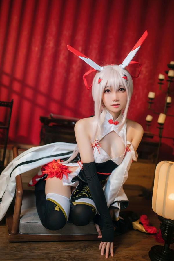    焖焖碳 - 碧蓝航线绫波“新岁之鬼神”旗袍Cosplay，二次元性感角色扮演，古典与现代诱惑的碰撞 [25P]第1张图片