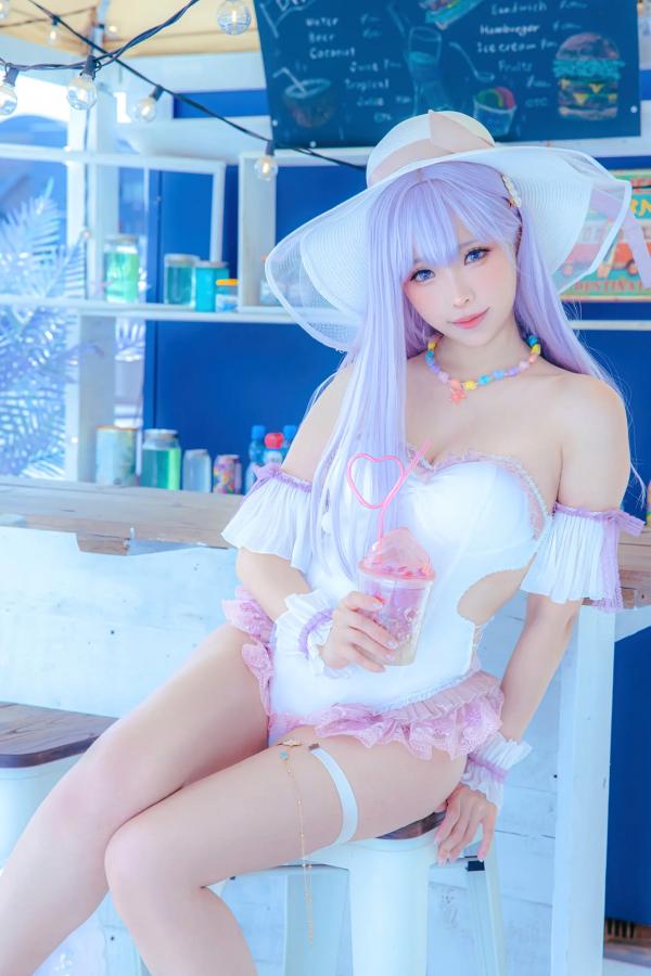    Ely_eee(ElyEE子) 碧蓝航线普利茅斯泳装Cosplay版 甜美夏日写真 [28P]第2张图片