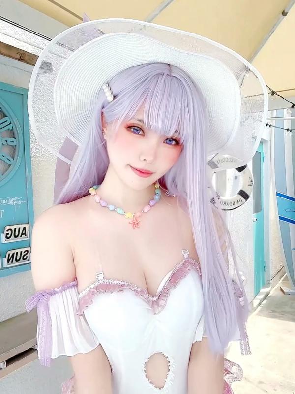    Ely_eee(ElyEE子) 碧蓝航线普利茅斯泳装Cosplay版 甜美夏日写真 [28P]第27张图片