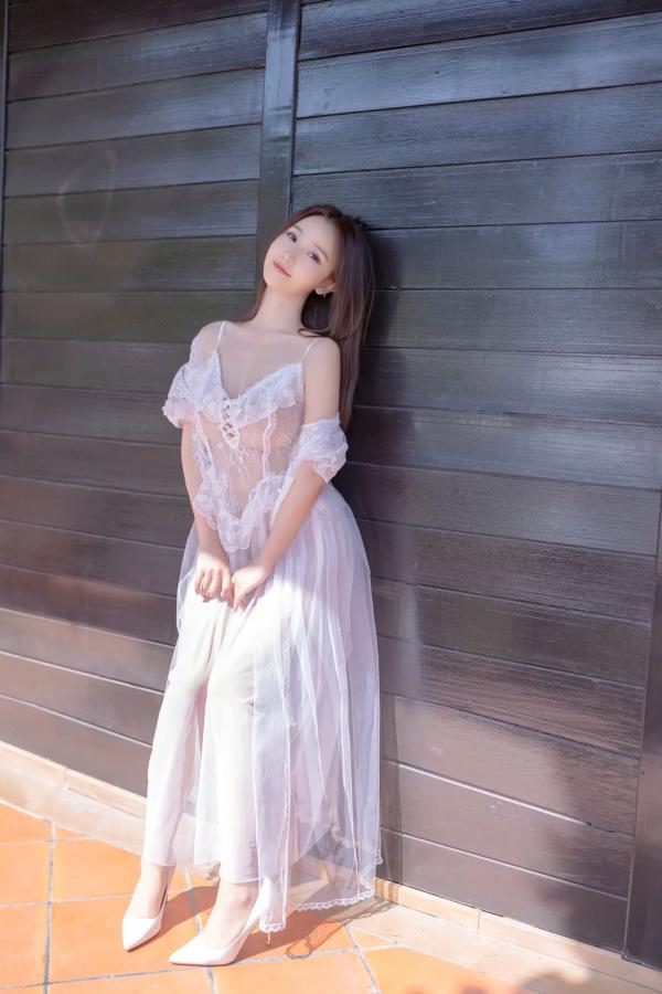    杏子 - 花期 白色蕾丝内衣私房照 居家清纯性感诱惑高清写真大赏 [105P]第21张图片
