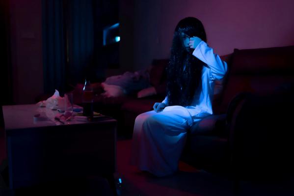    《Bangni邦尼 - 贞子女友角色扮演私房摄影, 迷幻霓虹灯光下的暗黑氛围感大片, 极致诱惑COS系列 [90P]》第37张图片