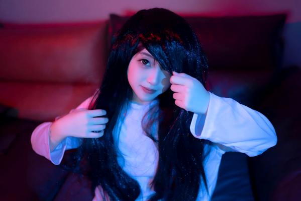    《Bangni邦尼 - 贞子女友角色扮演私房摄影, 迷幻霓虹灯光下的暗黑氛围感大片, 极致诱惑COS系列 [90P]》第38张图片