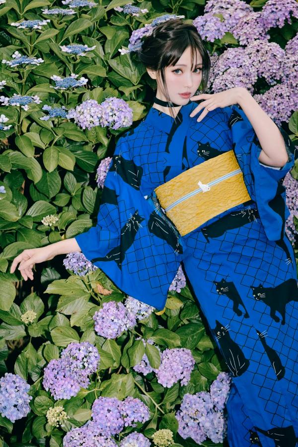    Ely_eee(ElyEE子) - 雨季黑猫日系和服绣球花唯美写真 [38P]第11张图片