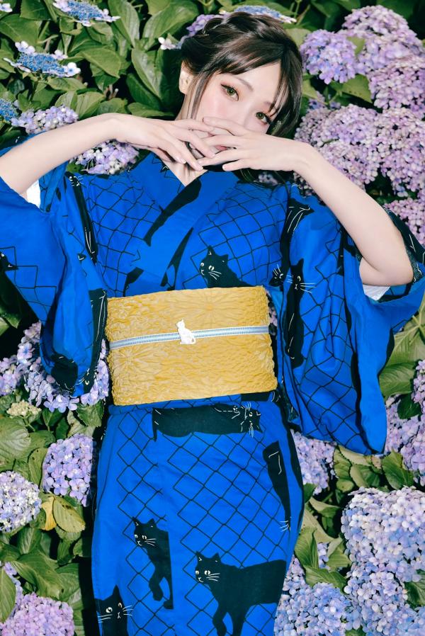    Ely_eee(ElyEE子) - 雨季黑猫日系和服绣球花唯美写真 [38P]第12张图片