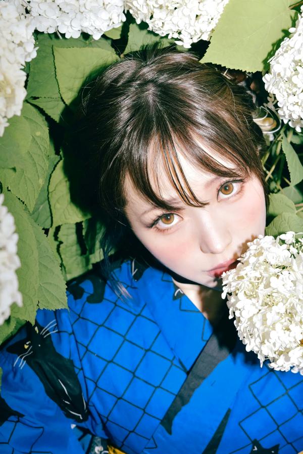    Ely_eee(ElyEE子) - 雨季黑猫日系和服绣球花唯美写真 [38P]第31张图片