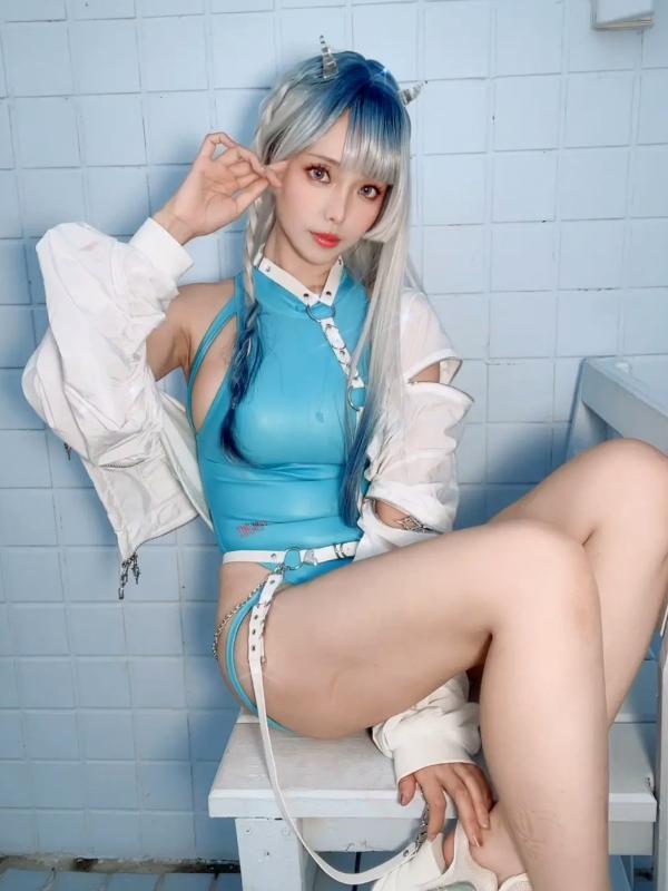   Ely_eee(ElyEE子) - Glassyhorn Devil [34P]第33张图片