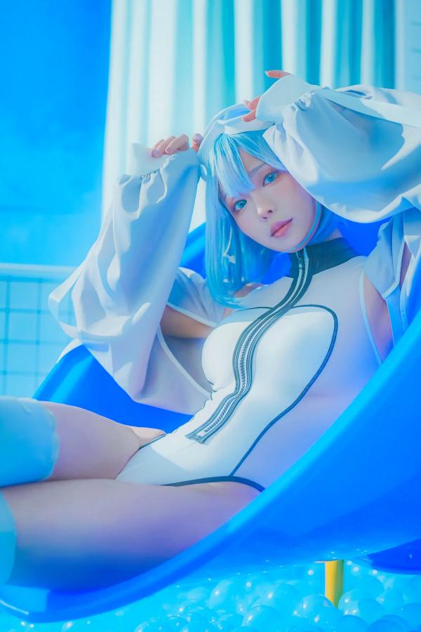    Ely_eee(ElyEE子) - Clear Blue Drift蓝色海洋球乐园清爽Cosplay写真，清新萌系角色扮演第20张图片