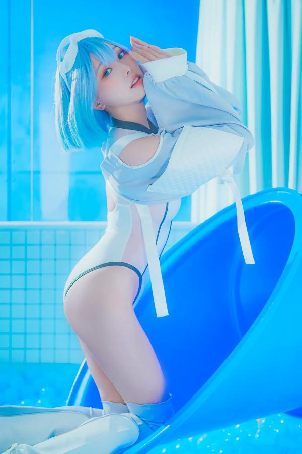    Ely_eee(ElyEE子) - Clear Blue Drift蓝色海洋球乐园清爽Cosplay写真，清新萌系角色扮演第23张图片