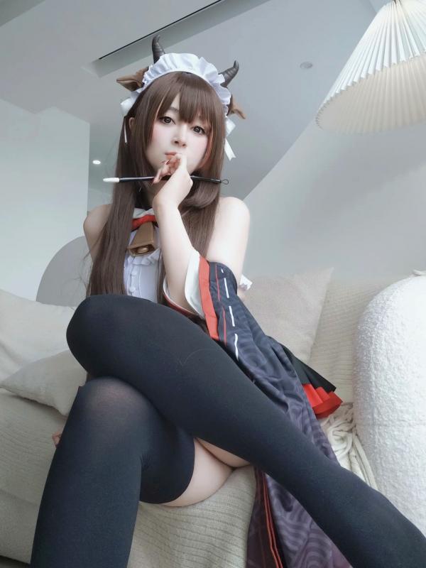    Coser小姐姐白银 樫野私房照：碧蓝航线牛牛装Cosplay，童颜巨乳诱惑写真[92P]第14张图片
