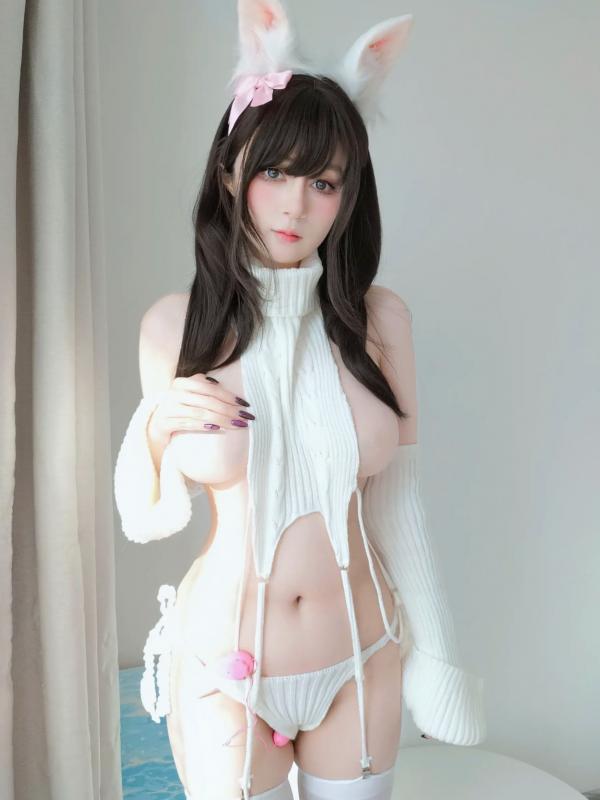   Coser小姐姐白银 兔耳私房写真：纯欲毛衣与暗黑机能风角色扮演，性感诱惑视觉盛宴[46P]第27张图片