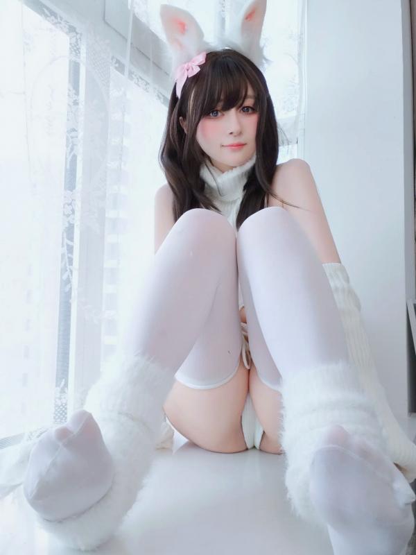    Coser小姐姐白银 兔耳私房写真：纯欲毛衣与暗黑机能风角色扮演，性感诱惑视觉盛宴[46P]第36张图片