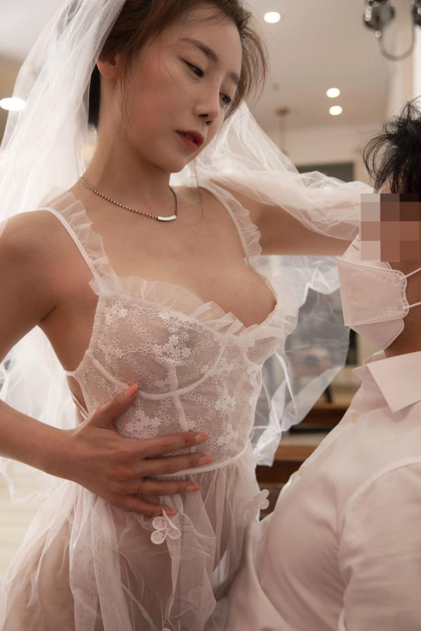    韩国美女LeeHa-性感婚纱诱惑-私房照-大尺度居家互动-A-Helper-Series-S5-BUNNY第63张图片