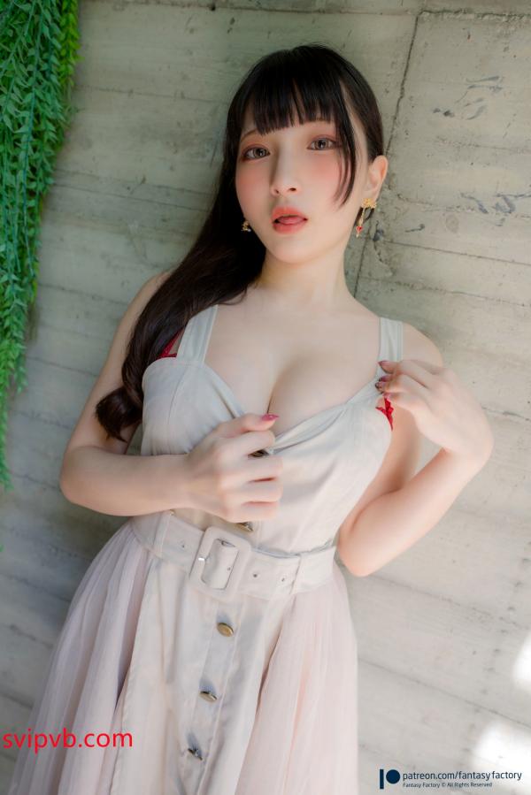    Fantasy Factory小丁Ding红色蕾丝内衣户外私房写真，清纯面孔与极品身材的极致诱惑第18张图片