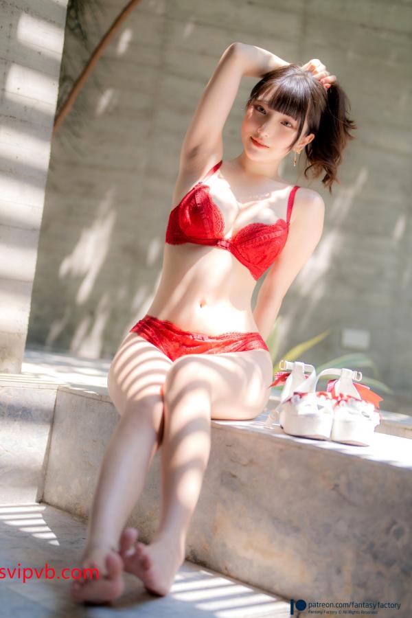    Fantasy Factory小丁Ding红色蕾丝内衣户外私房写真，清纯面孔与极品身材的极致诱惑第29张图片