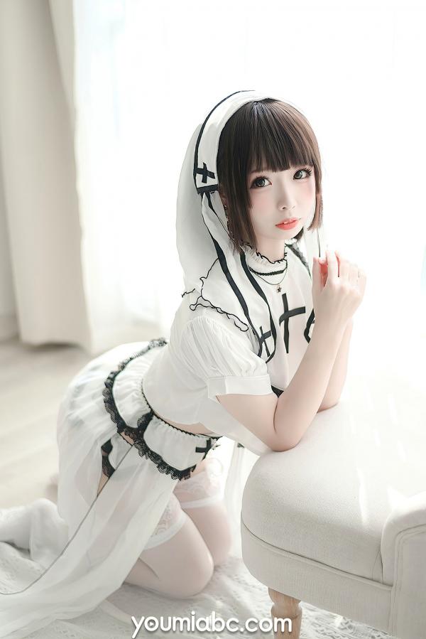    YouMi尤蜜-2020.11.10-甜椒妙妙mio-《圣洁修女》纯美修女装私房照，清纯角色扮演白丝诱惑第16张图片