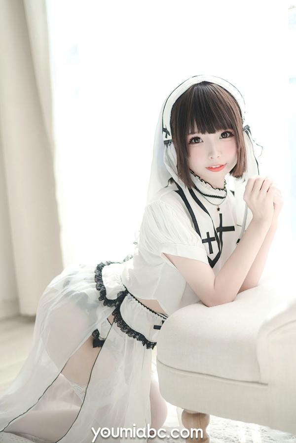    YouMi尤蜜-2020.11.10-甜椒妙妙mio-《圣洁修女》纯美修女装私房照，清纯角色扮演白丝诱惑第17张图片
