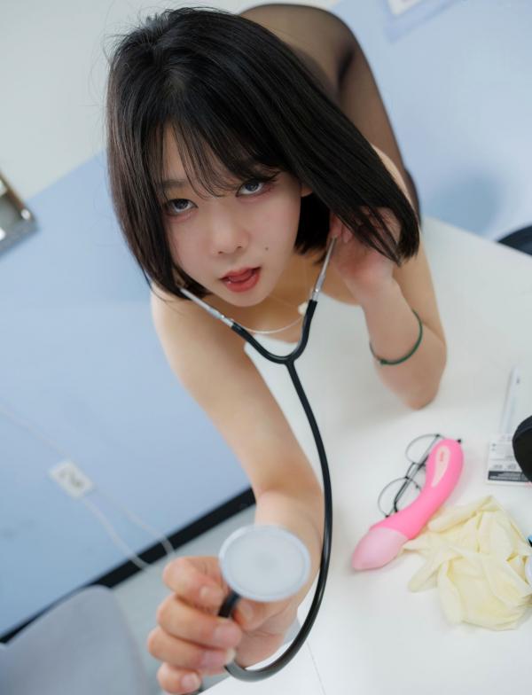    韩国美女琪雅Zia女医生角色扮演，极致诊室诱惑，精美黑丝长腿，制服控私房大尺度高清写真第56张图片