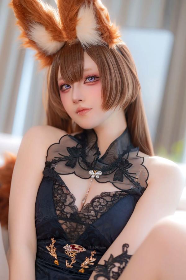    屿鱼 - 碧蓝航线天城COS私房照，高叉黑纱礼服，极致诱惑cosplay第40张图片
