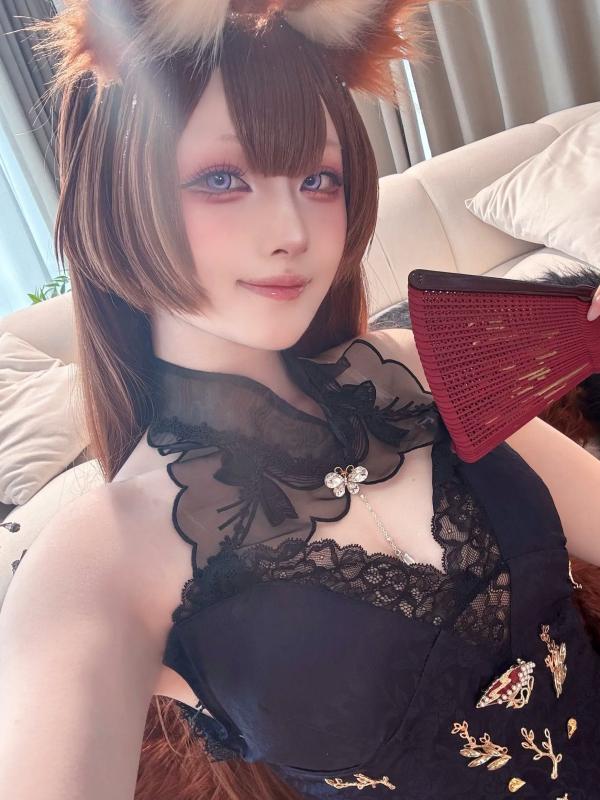    屿鱼 - 碧蓝航线天城COS私房照，高叉黑纱礼服，极致诱惑cosplay第63张图片